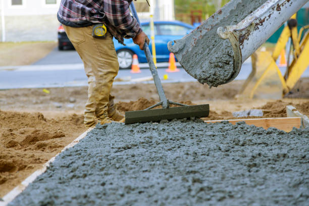 Best Best Concrete Contractor  in Maynardville, TN